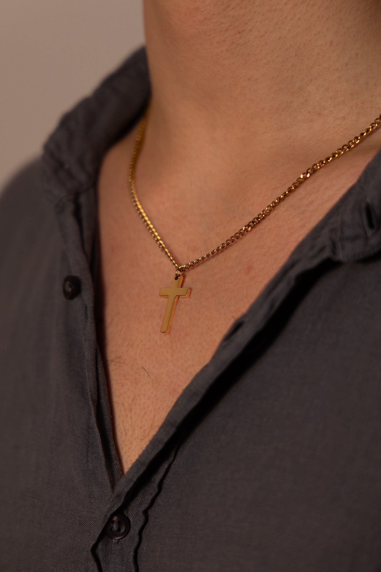 CROSS NECKLACE