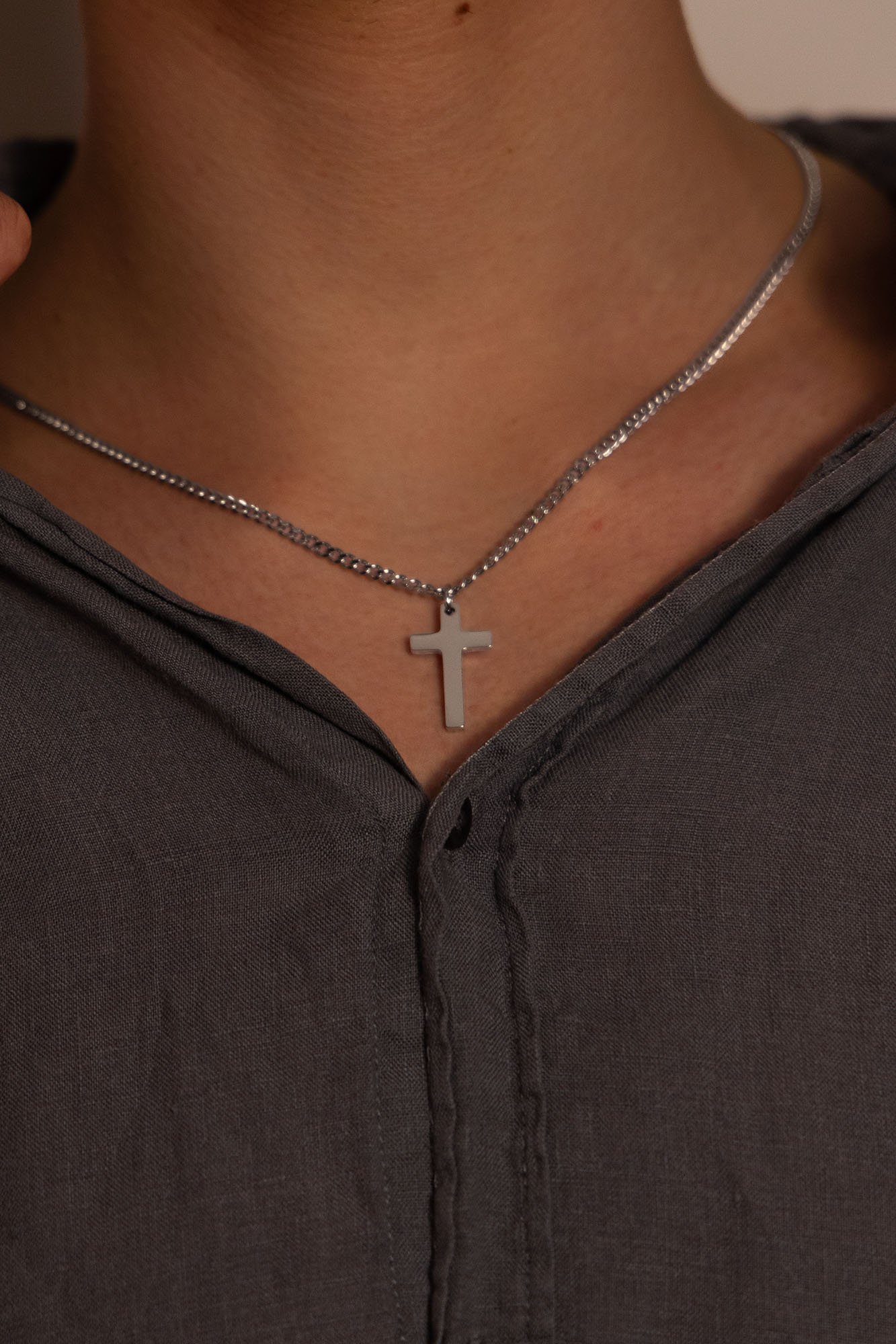 CROSS NECKLACE