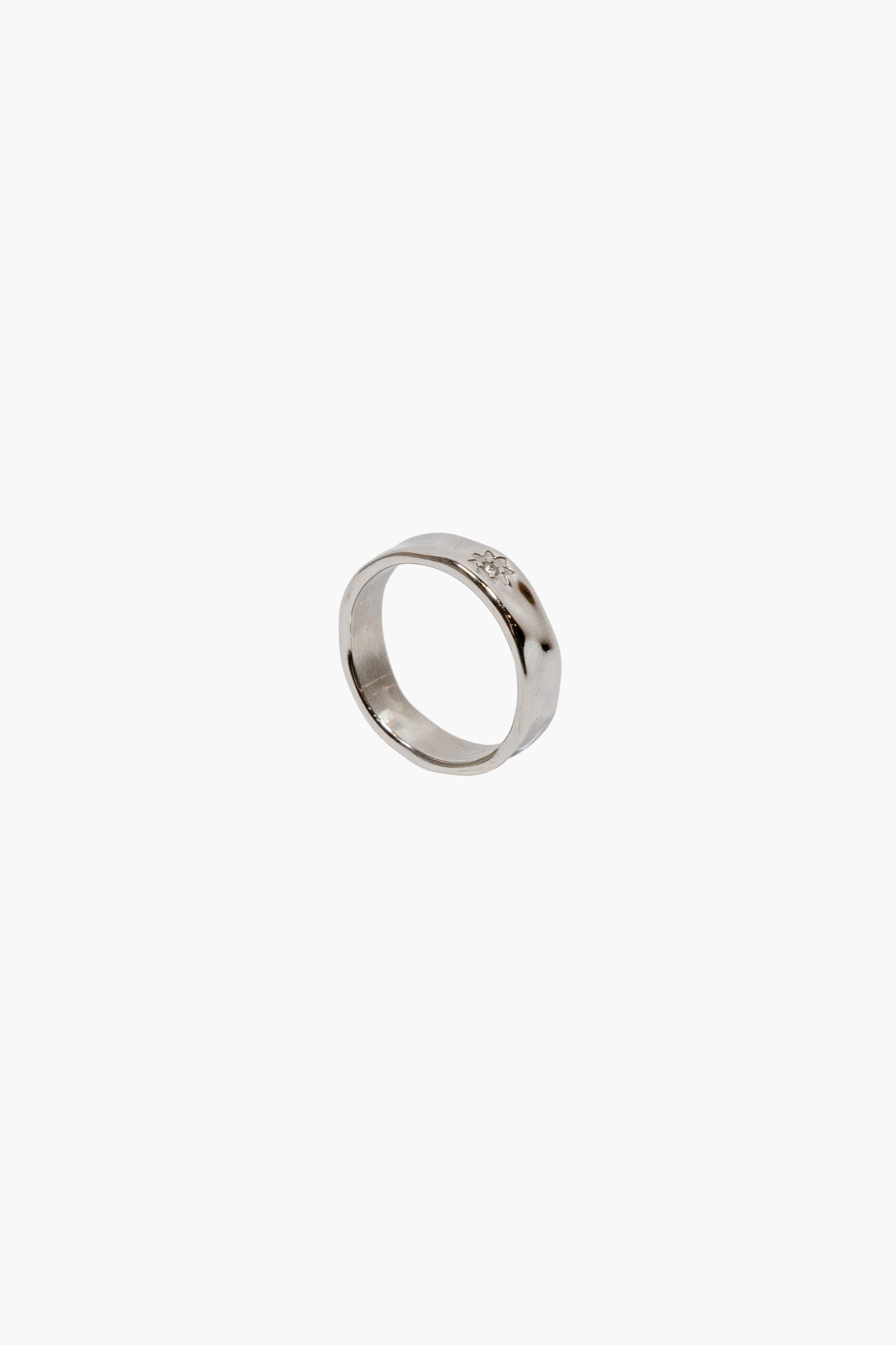 HAMMERED RING 6MM