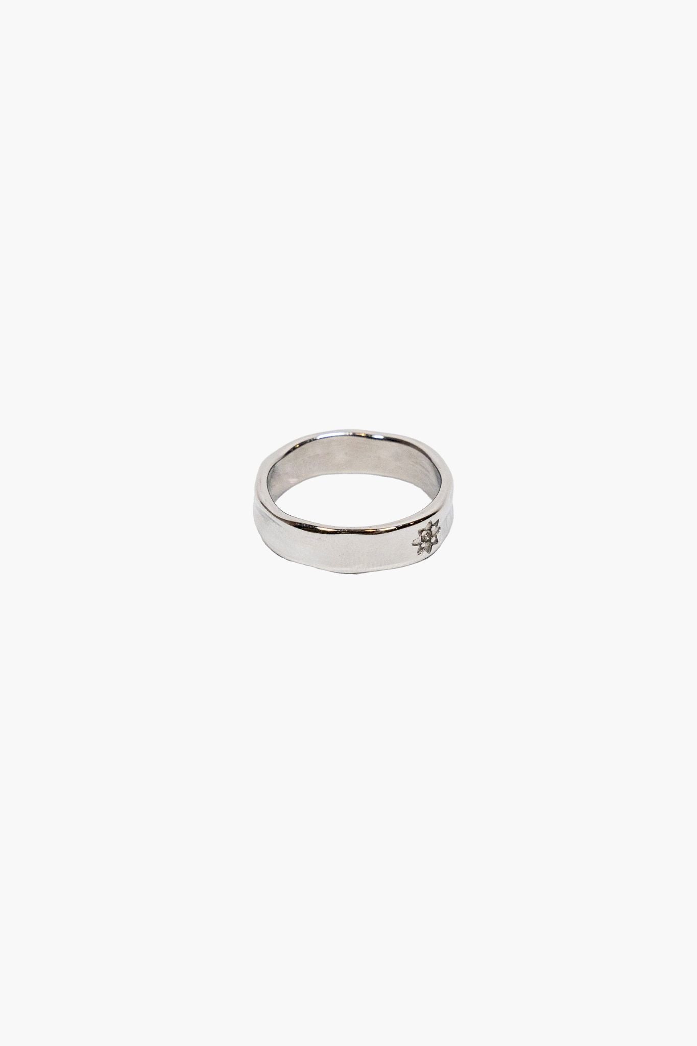 HAMMERED RING 6MM