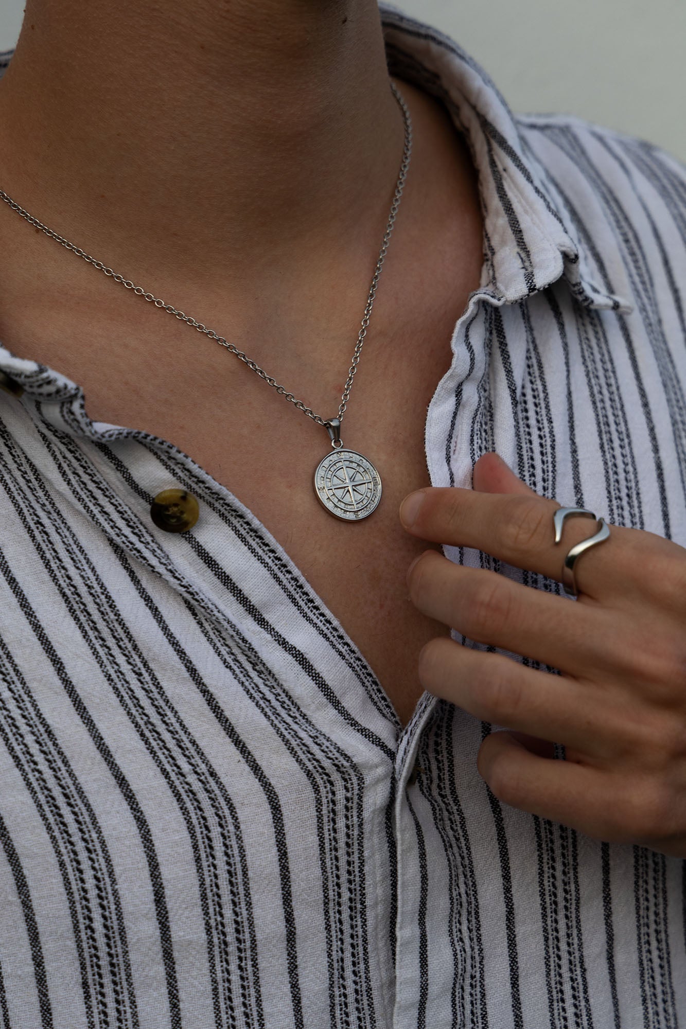 COMPASS NECKLACE