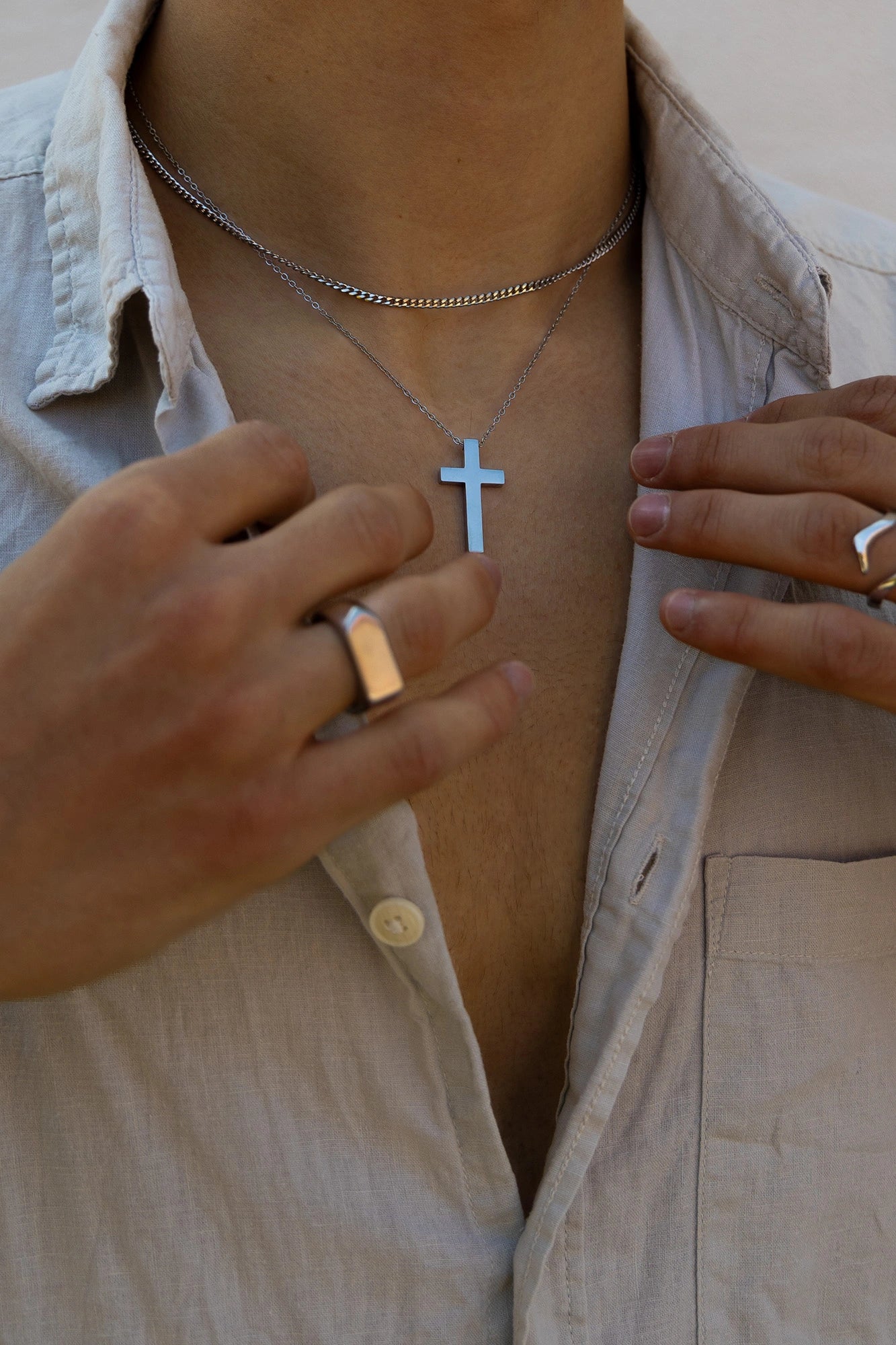 CROSS NECKLACE